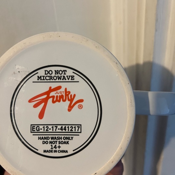 Just FUNKY “Coffee makes me Poop” mug - Picture 6 of 6